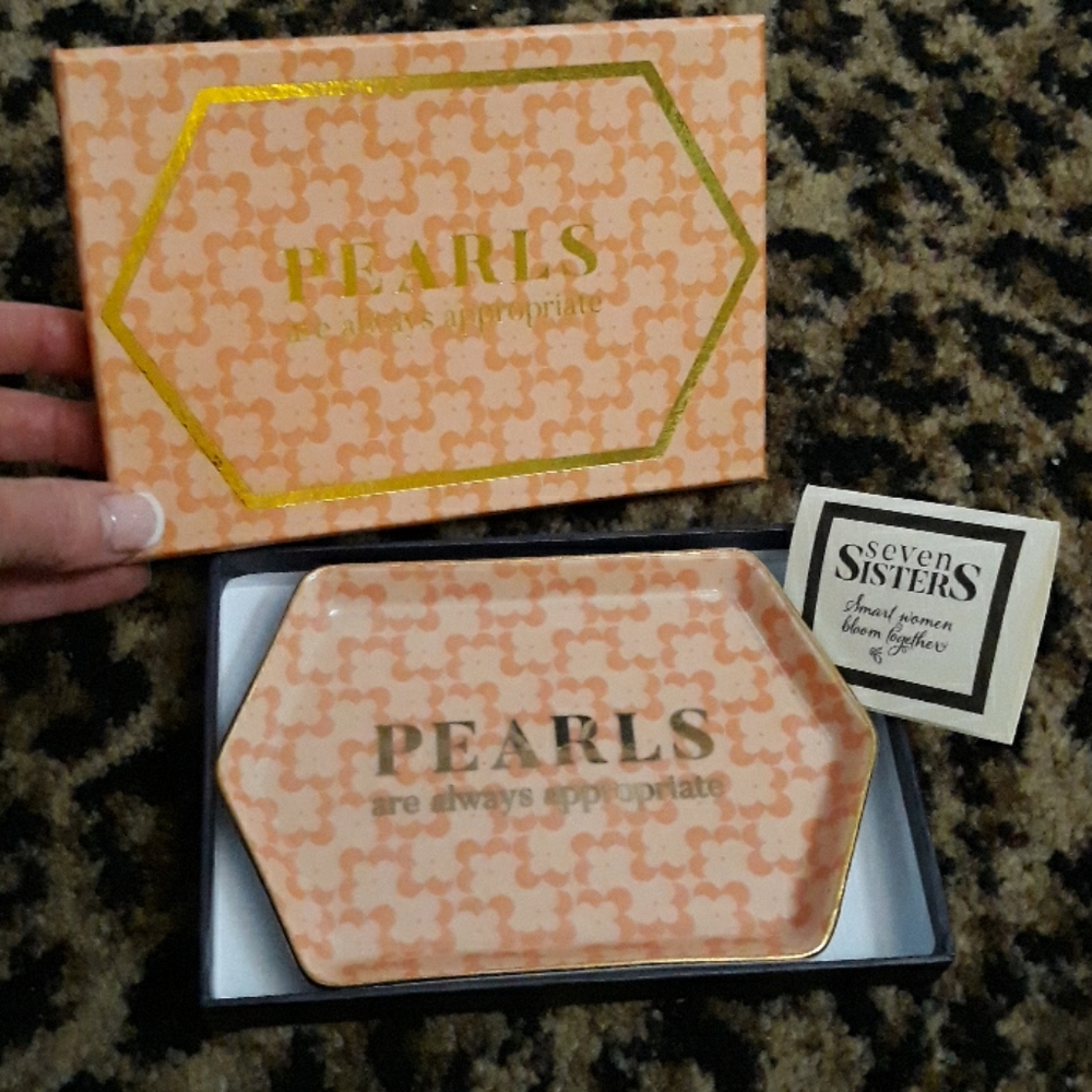 Pearls are always a good idea jewelry Tray Valet Seven Sisters Kennedy Quote NEW - Picture 5 of 6